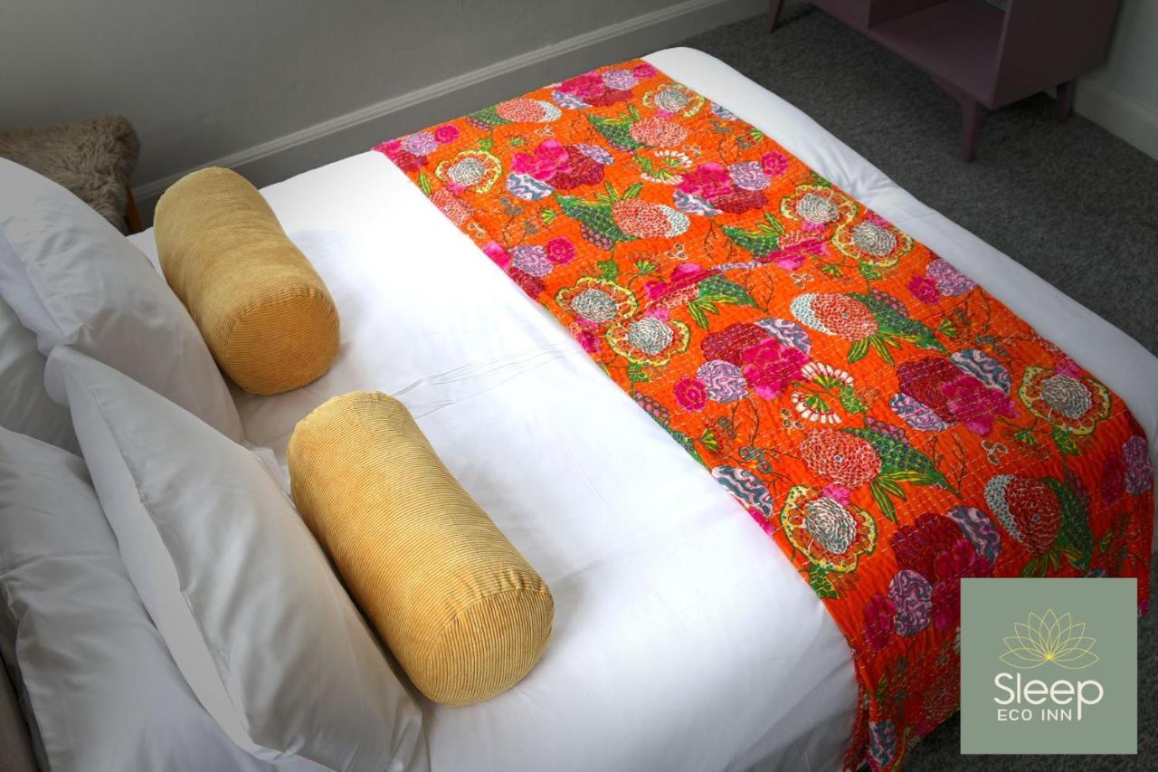 Sleep Hotel Уърдинг Екстериор снимка